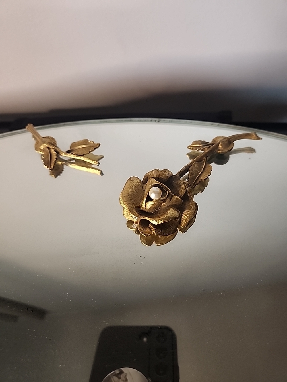 Gold Accent Oval Vanity Tray with Floral Embellishments - Picture 8 of 16